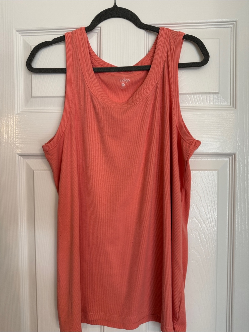 Indigo Coral Sleeveless Scoop Neck Tank